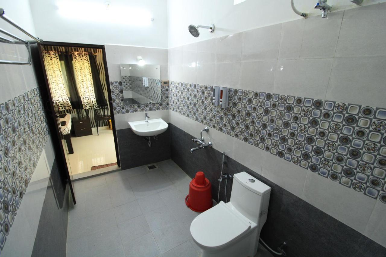 Orange Orchid 6Bhk Private Pool Villa Marakkānam Kültér fotó